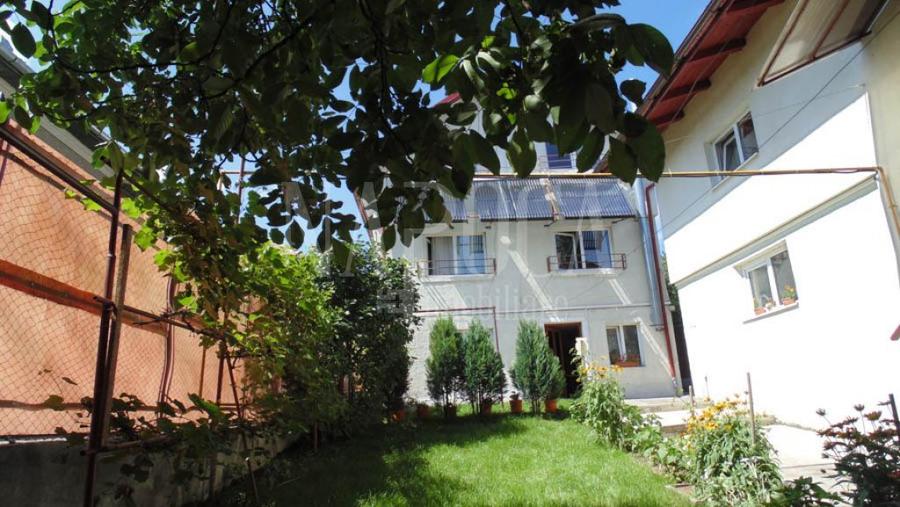 Casa 11 camere de vanzare in Dambul Rotund, Cluj Napoca