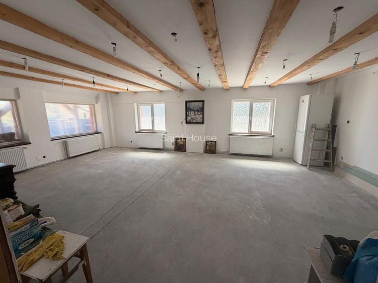 Casă de vanzare 6 camere 220 m² utili cu 376 M² teren la șosea - 14