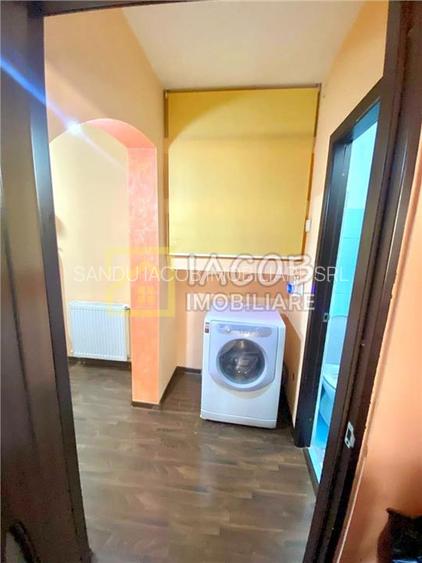 Apartament cu 3 camere decomandate, strada Alecu Russo Bacau - 13