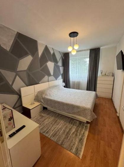Apartament 2 camere BABA NOVAC metrou Dristor DECOMANDAT,MOBILAT,UTILAT,STRADAL