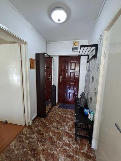 Apartament 2 camere de vanzare Lujerului