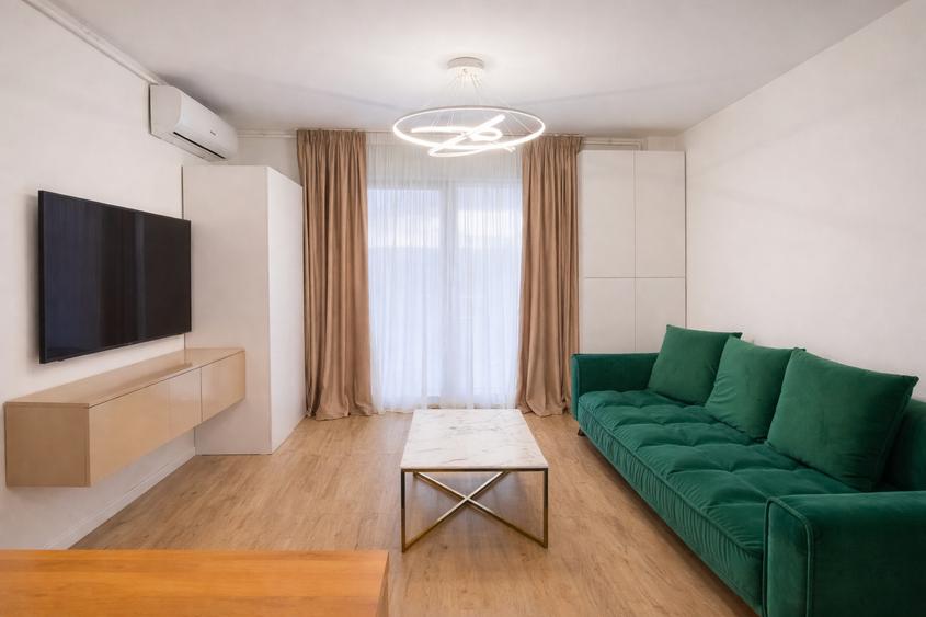 Studio de vanzare cu gradina | Mobilat | Pipera | Parcare