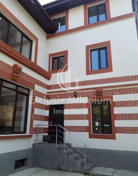 Vila / Casa Piata Victoriei /Sevastopol Birouri Parcare