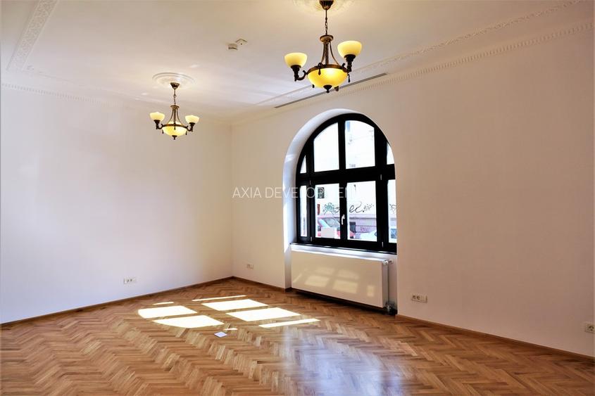 Vila Renovata - Birouri/ Clinica/ Showroom - Piata Romana - 4