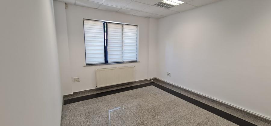 Spatiu parter multifunctional, cabinet medical, amenajat, ultracentral, 75mp.