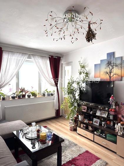 Apartament 3 camere de vânzare în zona Constructorilor - Lacul Morii - Crângași