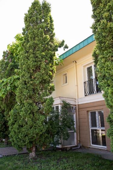 De vanzare vila P+1 tip duplex