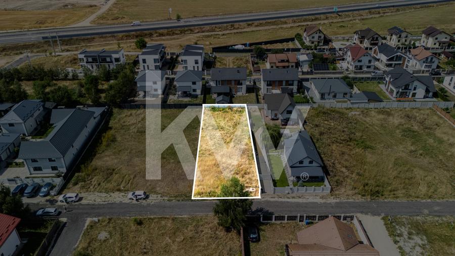 Teren intravilan 786 mp | Toate utilitățile | Studiu de fezabilitate | Râșnov