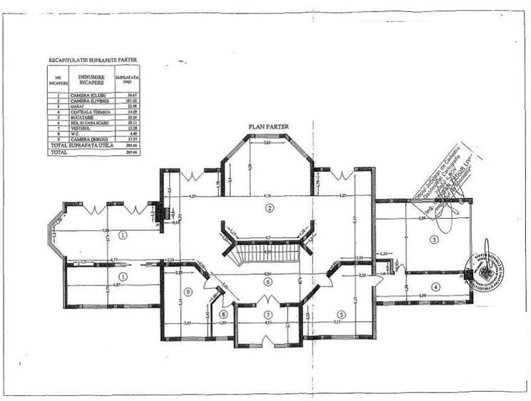 Resedinta impunatoare cu piscina privata si teren de 3.000 mp, Erou Iancu Nicola - 1