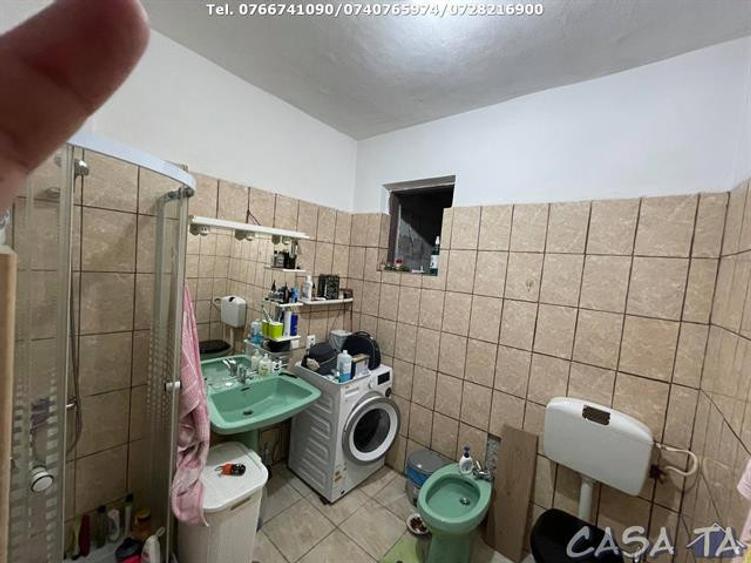 Casa 3 Camere, Strada Zambilelor