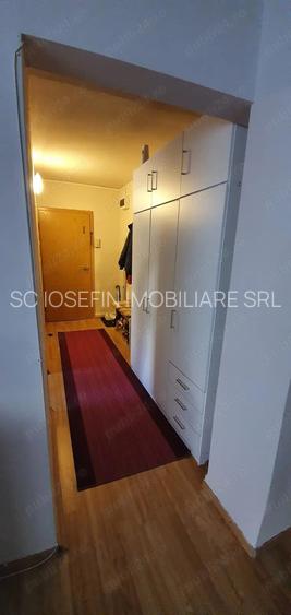 Apartament spatios cu doua balcoane,  la etaj 1 in zona Bd Cetatii - 9
