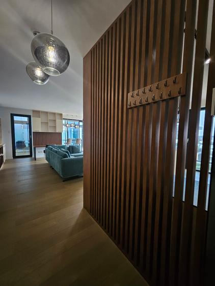 INVESTITIE PENTHOUSE THE IVY - STEJARII