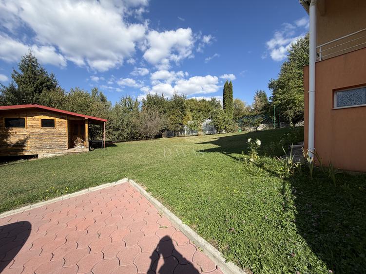 Casa individuala - 5 camere | Faget | 2400 mp teren |Pretabil gradinita/birouri