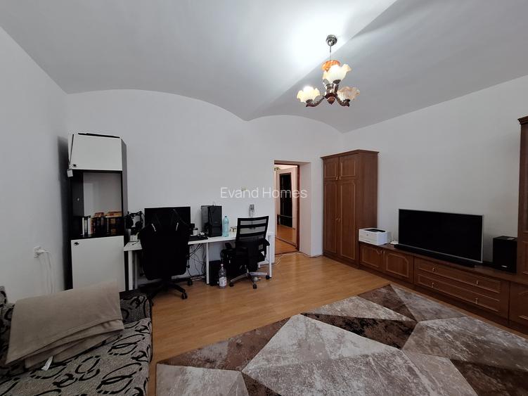 Apartament spatios cu 2 camere | cladire istorica | curte comuna | Iosefin - 3