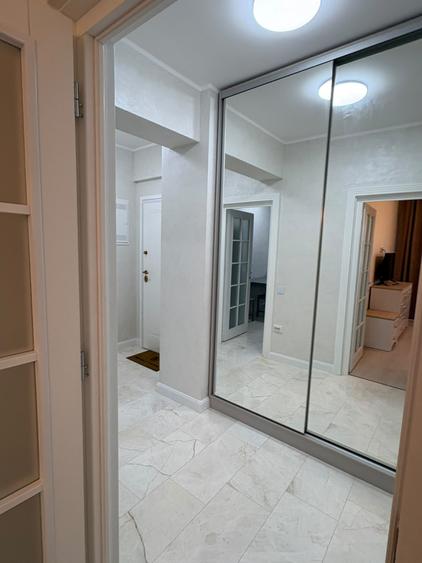 Apartament de inchiriat cu 2 camere decomandat- Royal Town Iasi