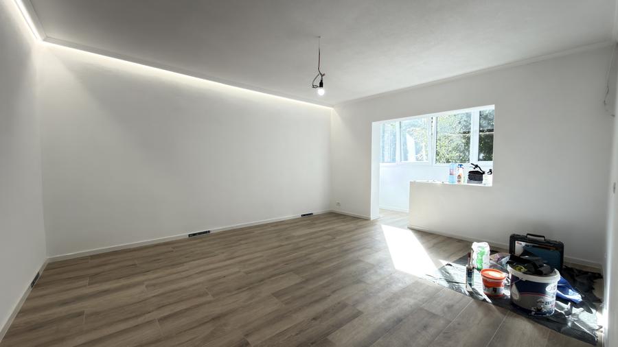 Apartament 3 camere, 2 bai, etaj 1 decomandat, 65 mp utili - Dambovita