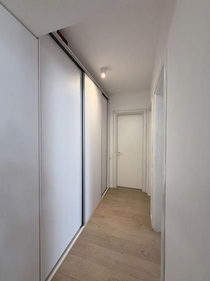 Apartament cu 3 camere si gradina proprie de 75mp Sisesti