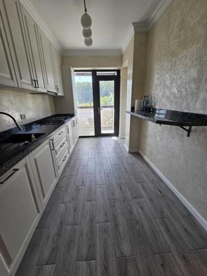 Închiriere Apartament 3 camere în Baneasa - Geenfield / renovat recent