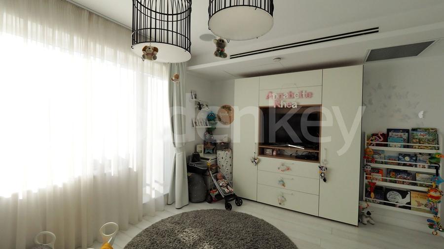 Penthouse ultra-modern | 5 camere, 3 bai | vedere panoramica | 552mp