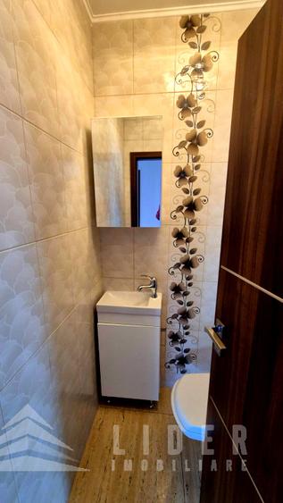 Apartament 3 camere de vânzare în Zorilor, zona Augustin Presecan – 74 mp,terasa