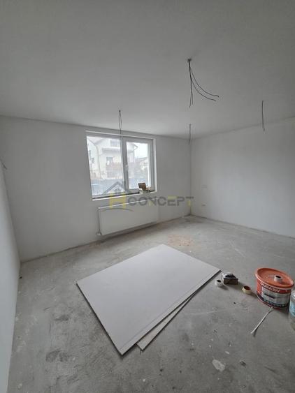 Vila spatioasa 4 camere zona Allegria Residence TVA inclus