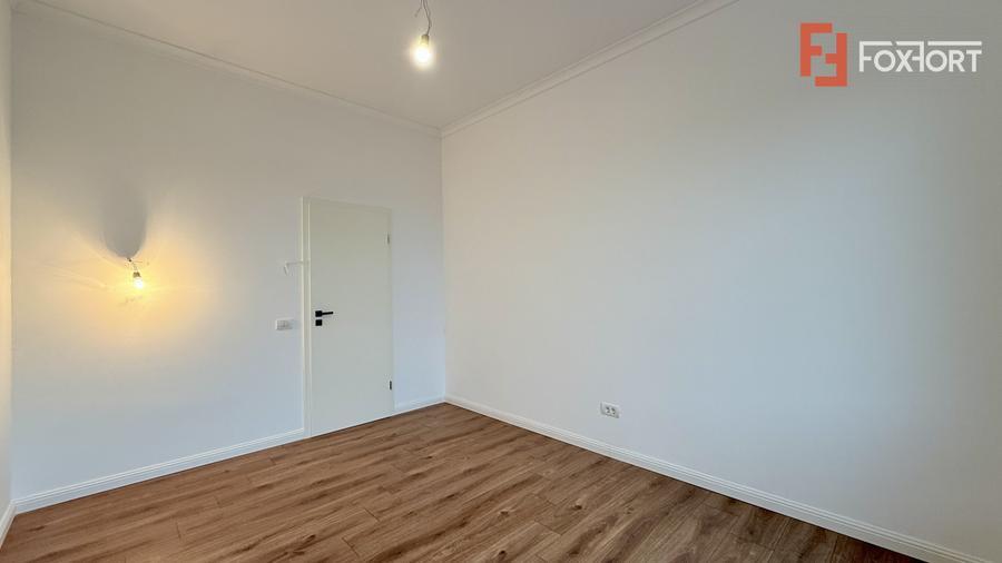Duplex cu 3 camere si teren de 322 mp, toate utilitatile zona Mosnita Noua