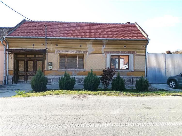 Casa 3 camere + teren in Pojejena, jud. Caras Severin