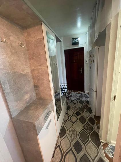 Apartament cu 2 camere, zona Alexandru cel Bun