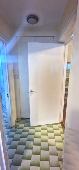 Apartament 2 camere, semidecomandat