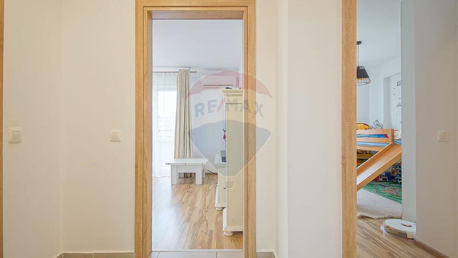 Apartament 3 camere | decomandat | etaj 2 | cartier Tractorul