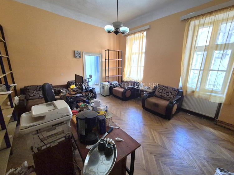 Apartament 2 camere, ultracentral Arad, Imobil reabilitat, Comision 0% - 15