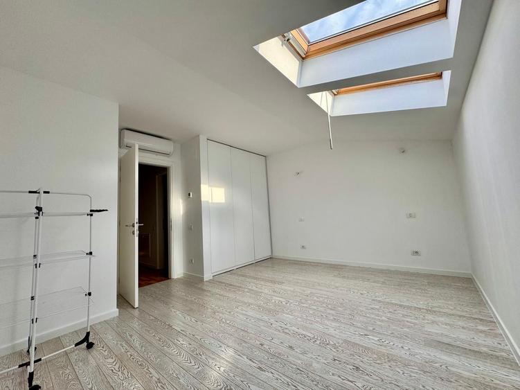 De inchiriat | Vila 5 Camere | Pipera | Ansamblu Privat