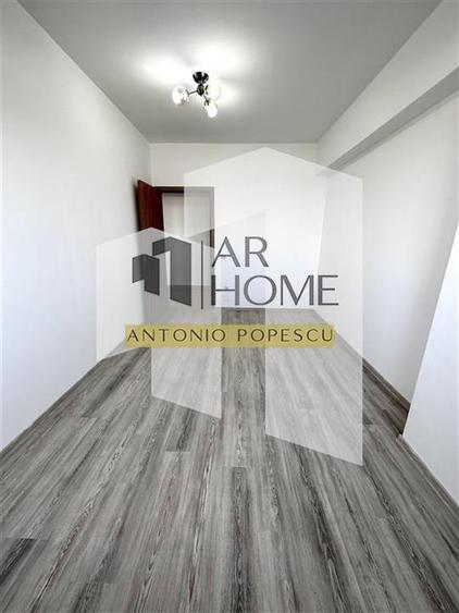 Vanzare apartament 3 camere, bloc 2010, Ploiesti, zona Centrala