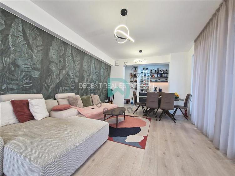 Penthouse, Qualis 2, Tractorul - 5