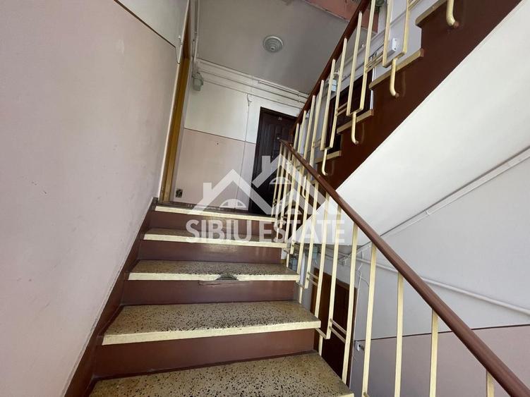Apartament 2 camere decomandat – 54 mp – Etaj 3 – Terezian, Sibiu
