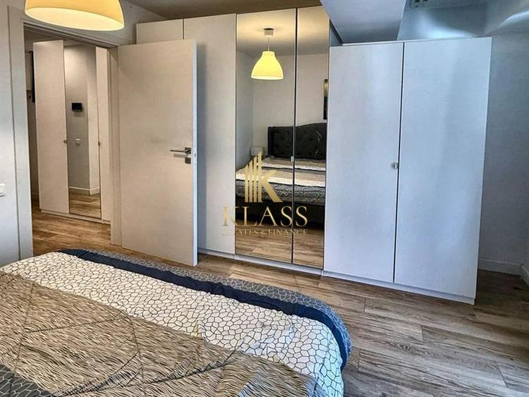 Apartament 3 camere | Piata Victoriei | Centrala | 2 bai | 2 terase