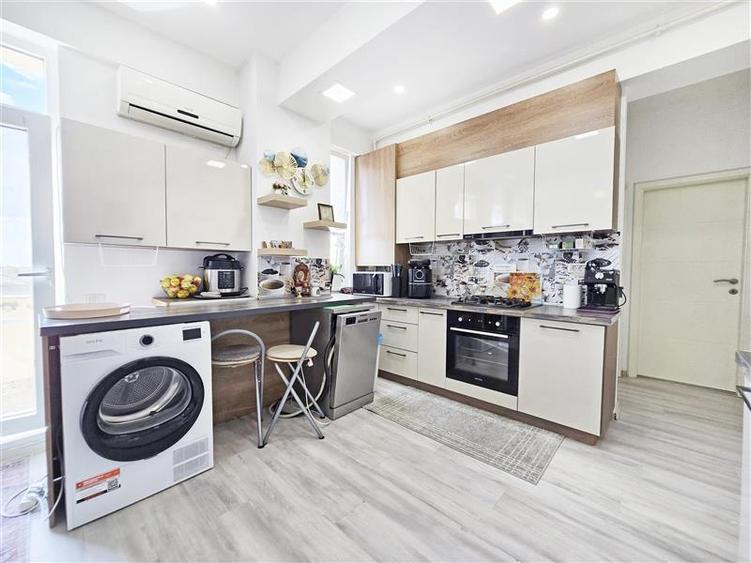 Apartament 3 camere Domnesti