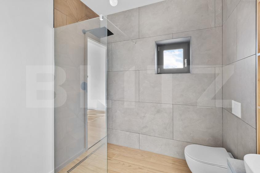 Casă deosebită, cu design interior semnat de designer, 228.000 euro negociabil