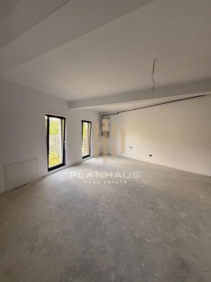 Apartament 3 camere parter cu gradina privata zona Grivitei