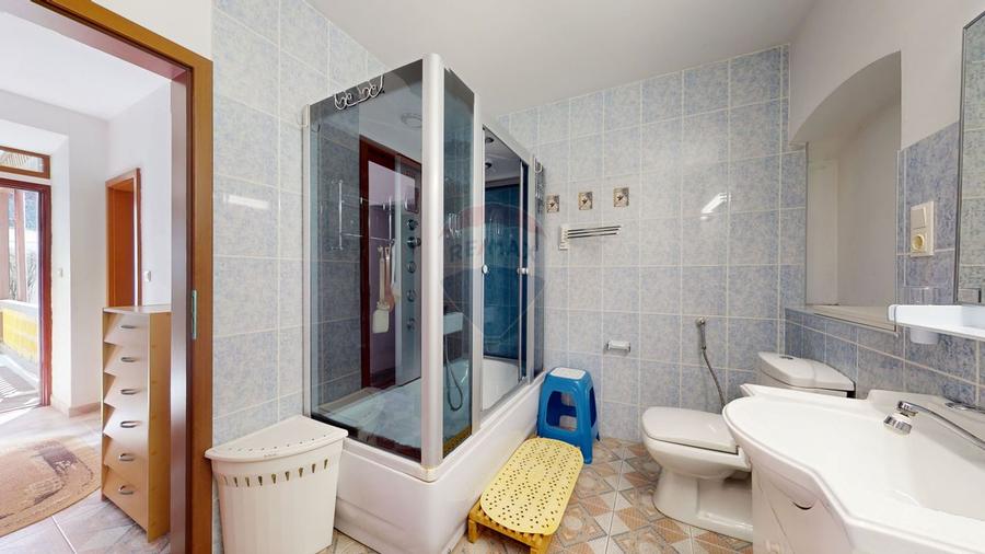 Casă autentică mocănească | Grădină 881 mp | Zonă liniștită | Săcele