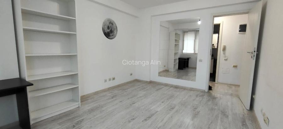 Apartament 3 camere PROPRIETAR / parcare subterană