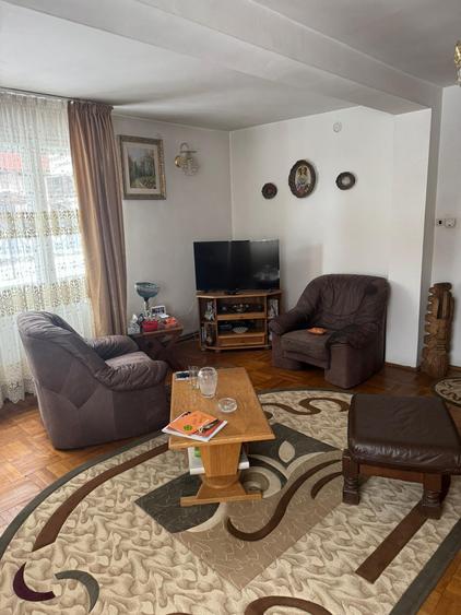 Vila/ Casa individuala P+E+M, 200 mp/ anexe 68/ teren 1500 PE MALUL RAULUI TURCU