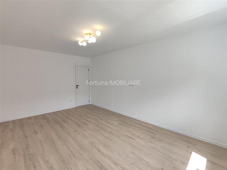 Apartament decomandat cu 2 camere Racadau, renovat recent - 6