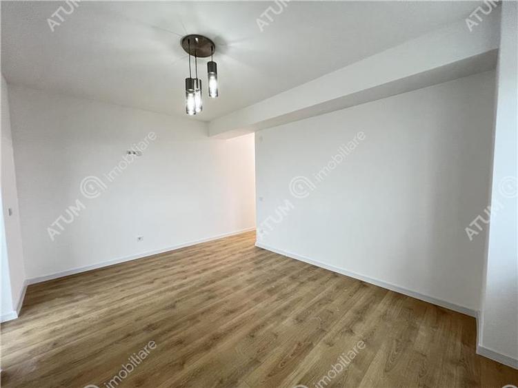 Apartament intabulat cu 3 camere si 2 bai zona Calea Surii Mici