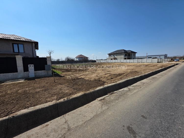 Proprietar teren intravilan Cernica la soseaua principala 10 min.Pallady - 2