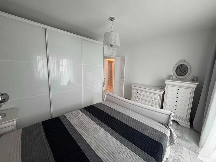 Apartament 3 Camere / Mihai Bravu / Parcare Inclusă / Centrală