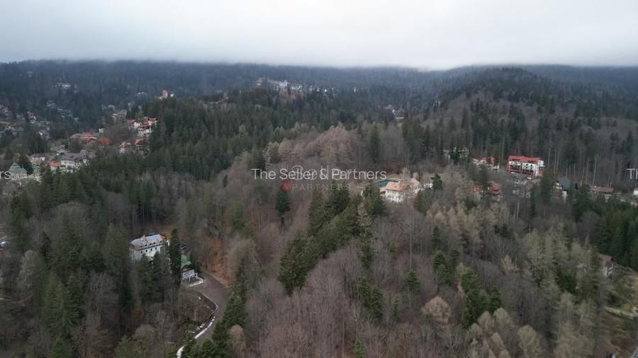 Teren in vecinatatea Castelului Peles - SINAIA - 17