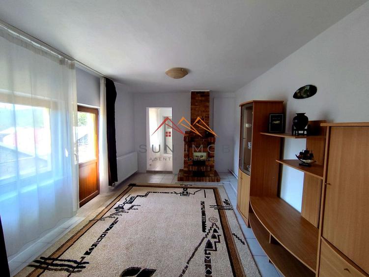 VILĂ P+E DE VÂNZARE | 5 CAMERE | TEREN 451 MP | CÂMPINA