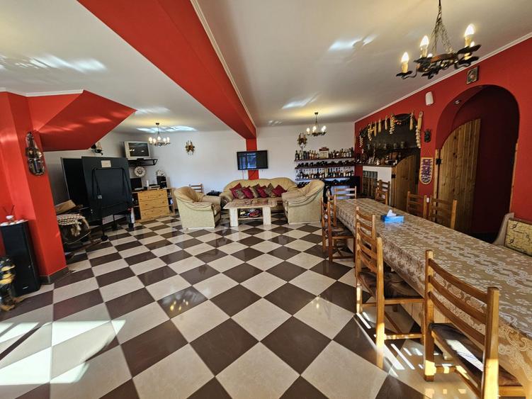 Vila 7 camere 320 mp- Valea Neagra-Prahova, mobilata/utilata complet!