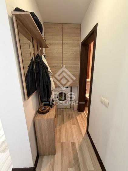 Apartament de vanzare 3 camere mobilat si utilat